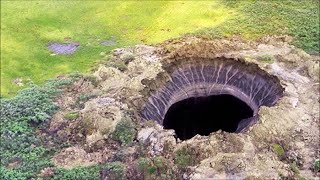 10 MISTERIOSOS BURACOS ENCONTRADOS NA TERRA [upl. by Drofhsa]