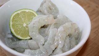 How To Peel And Devein Shrimp For Cooking [upl. by Christiansen156]