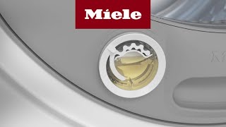 Hoe plaats ik de geurflacon voor FragranceDos in mijn Miele T1 droger  Miele [upl. by Licha163]