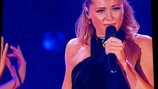 Helene Fischer  Herzbeben  08092018 Berlin [upl. by Nuahc241]