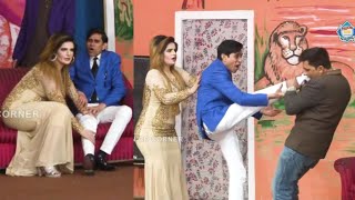 Amjad Rana and Khoobsurat Kaif with Goshi 2 Stage Drama Mazaq Raat Comedy Clip 2021 [upl. by Ashjian299]