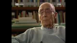 Documentário quotLevantado do Chãoquot  José Saramago [upl. by Adehsar]