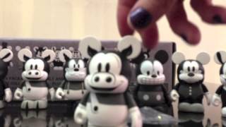 Vinylmation Classic Collection Series Unboxing  by Amy DeCaro [upl. by Malcolm77]